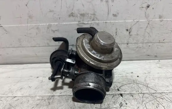 Audi A3 S3 8L EGR valve 045131501C 125413062