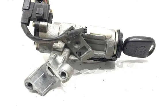 Toyota Yaris Ignition lock 89783-0D010