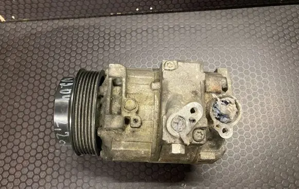 Mercedes-Benz C W204 Air conditioning (A/C) compressor (pump) A0022305011