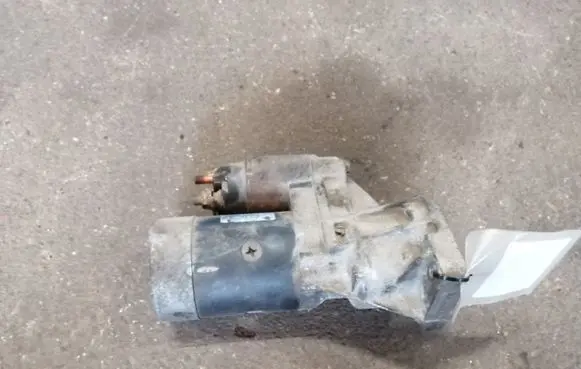 Nissan Primera Starter motor 233003M000