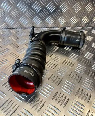 Ford Focus Intercooler hose/pipe AV616C646HE AV616C750AE