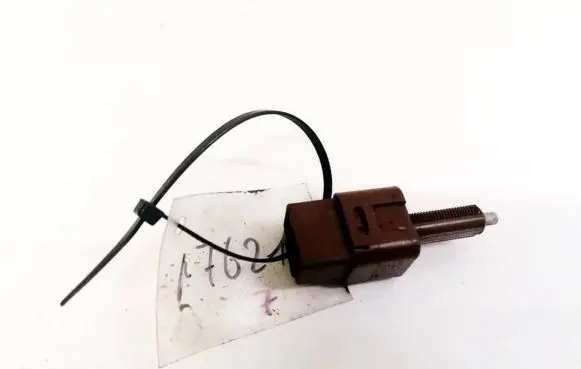 Nissan Cube Z12 Brake pedal sensor switch