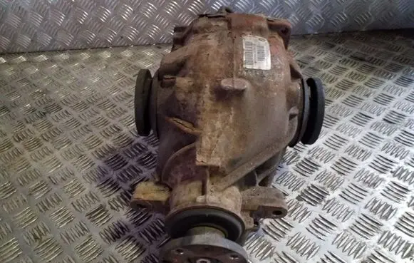 BMW X3 E83 Rear differential 7535119