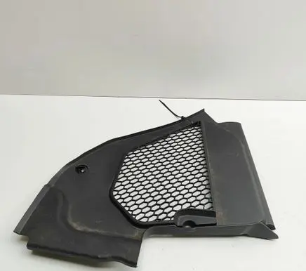 BMW 8 G16 Wiper trim 7435321