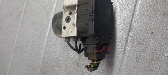 Peugeot 206 CC ABS Pump