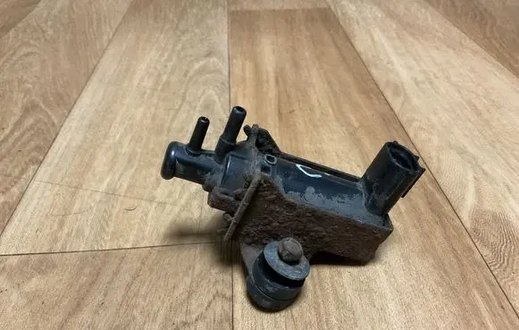 Mini One - Cooper R50 - 53 Turbo solenoid valve 