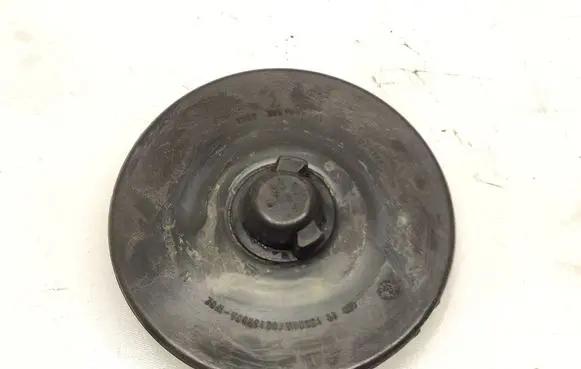 BMW 5 F10 F11 Rear coil spring rubber mount 6857006 33536857006 6857007