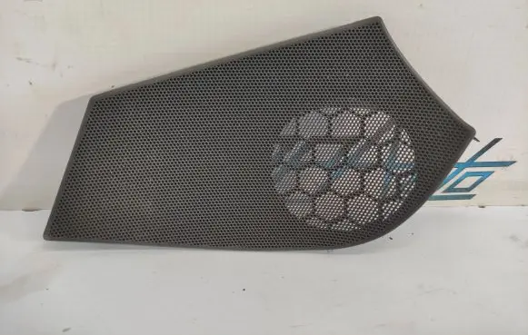 Audi A6 S6 C6 4F Front door speaker cover trim 4F0035794