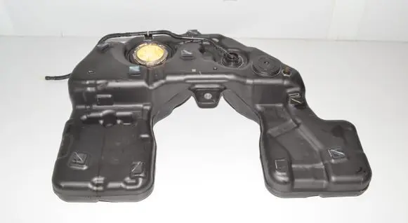 BMW X7 G07 Fuel tank 7467665 9426340 16119426340