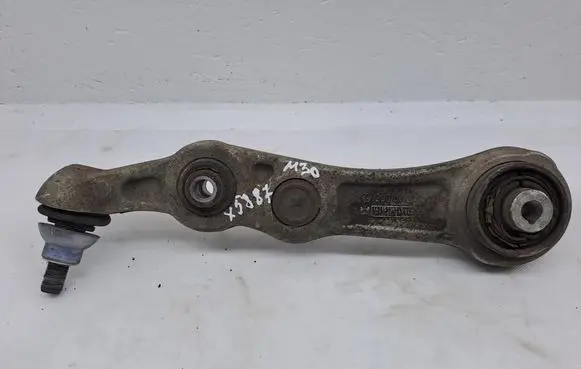 Mercedes-Benz C W205 Front lower control arm/wishbone A20507LI