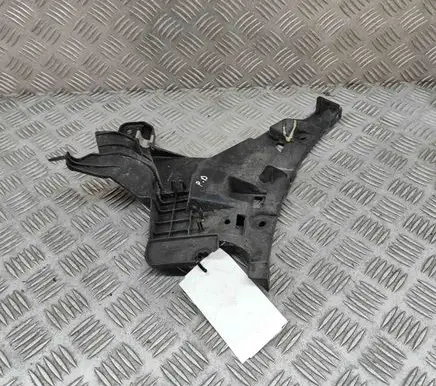Lexus NX Front bumper mounting bracket 5282178030