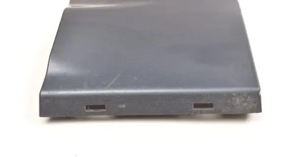 Volvo XC60 Foot area side trim 32216696
