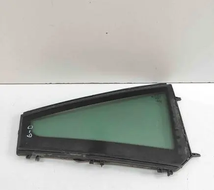 BMW X3 F25 Rear side window 7205602