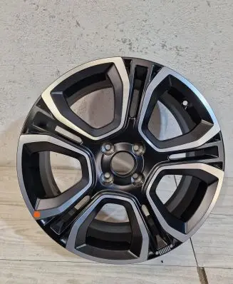 Jeep Avenger R18 alloy rim 52197384