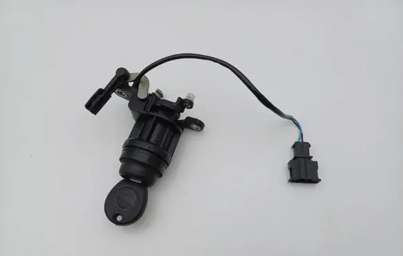 Volkswagen PASSAT B4 Tailgate opening switch 