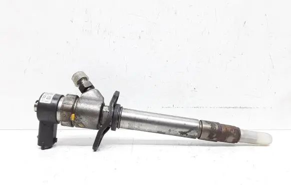 Volvo XC90 Fuel injector 8658352 0445110078