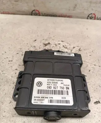 Volkswagen Touareg I Gearbox control unit/module 09D927750BM UNIA000331 H29S0545