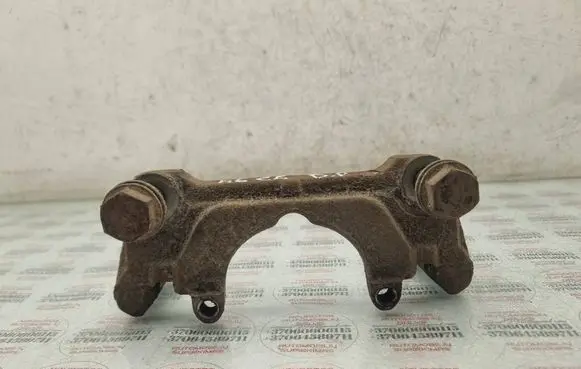 Audi A6 S6 C5 4B Front Brake Caliper Pad/Carrier