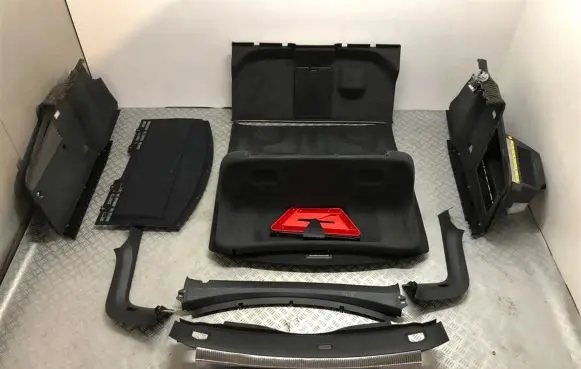 Volkswagen Phaeton Trunk/boot floor carpet liner 