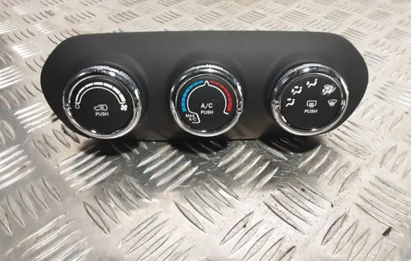 Jeep Renegade Climate control unit 07356577920