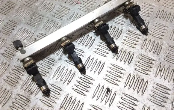 Opel Corsa D Fuel injectors set 0280158181 55562258
