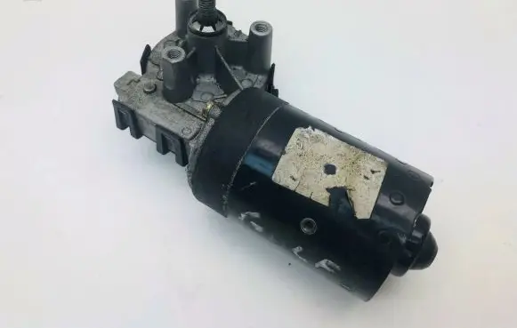 Volkswagen New Beetle Wiper motor 1J1955113A