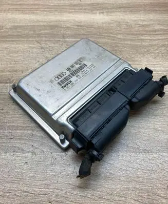 Audi A6 S6 C5 4B Engine control unit/module ECU 4B0907551G 0261206380