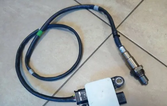 Audi A5 Lambda probe sensor 8B3906261C