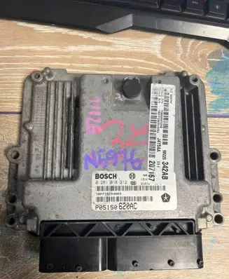 Fiat Freemont Engine control unit/module 0281018312 P05150620AC