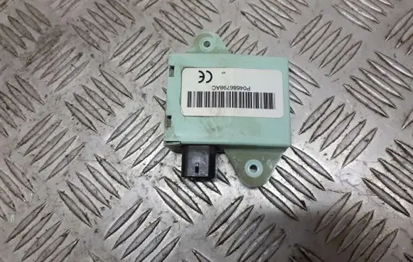 Chrysler Grand Voyager IV Adblue control unit 04686798AC