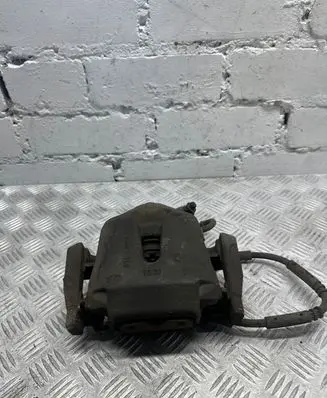 BMW X5 F15 Front brake caliper 6776784