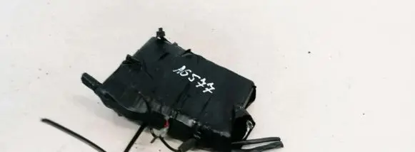 Volkswagen Touareg I Alarm control unit/module 