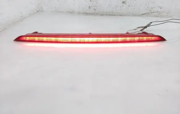 Volkswagen Golf VIII Third/center stoplight 5H0945087
