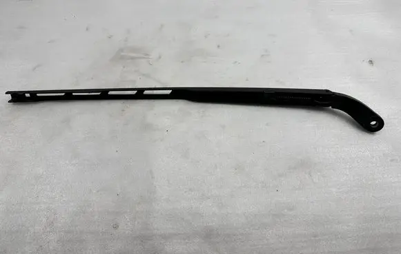 Audi A8 S8 D4 4H Front wiper blade arm 3392126184