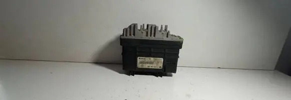 Volkswagen PASSAT B4 Engine control unit/module 8A0907311L 26SA2902 0261203188