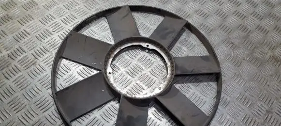 BMW 5 E39 Fan impeller 2243303