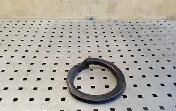 BMW X1 E84 Front coil spring rubber mount 31336767500 6767500