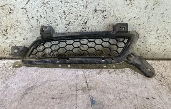 Mitsubishi Lancer X Front bumper lower grill 7450A306