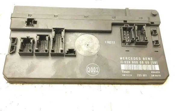 Mercedes-Benz Vito Viano W639 Comfort/convenience module 6399000800