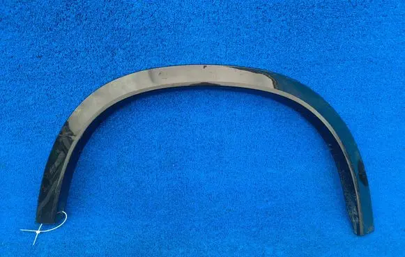 BMW X1 U11 Rear arch trim 9881963