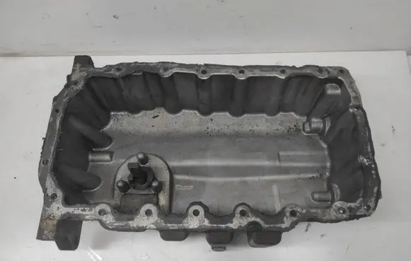 Volkswagen PASSAT B6 Oil sump 03G103603H