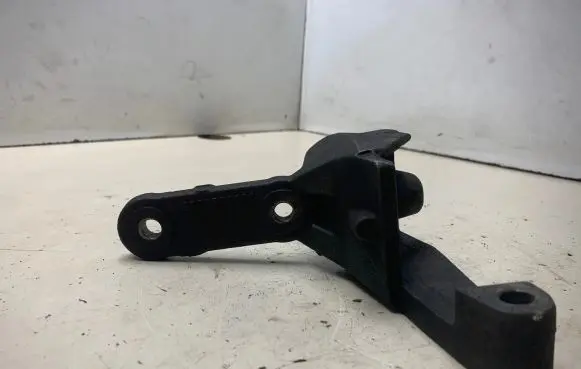 Citroen C5 Engine mounting bracket 13344