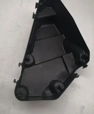 Volkswagen Touareg II Fuse box cover 7P0907355