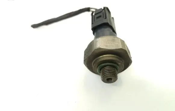 BMW 5 E60 E61 Air conditioning (A/C) pressure sensor 8370623 64538370623