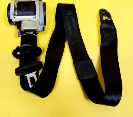 Audi A4 S4 B7 8E 8H Front seatbelt 8E0857705F