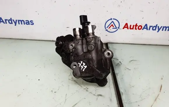 BMW 5 E60 E61 Fuel injection high pressure pump 0445010510 7807495 13518577646