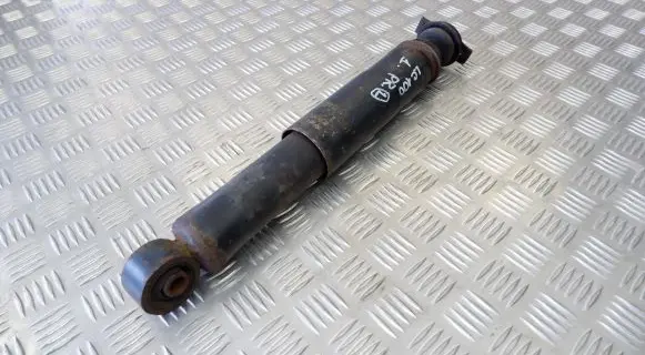Toyota Land Cruiser (J100) Front shock absorber/damper 4851060081 4851069127