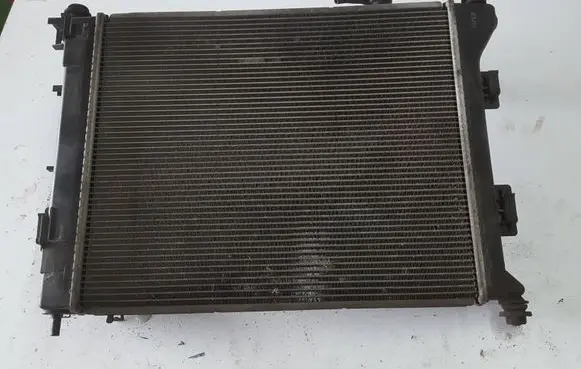 Hyundai i30 Coolant radiator