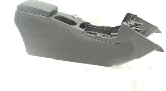 Mercedes-Benz B W246 W242 Center console brak