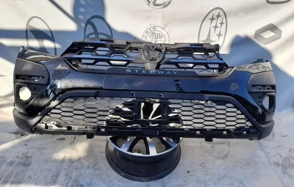 Dacia Sandero Front bumper